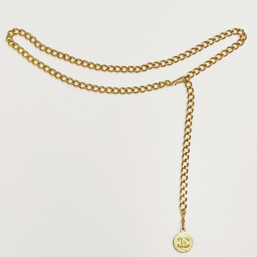 Chanel Medallion Chain Link Gold Plated 36 inches Women’s Belt 1982 - Picture 2 of 5